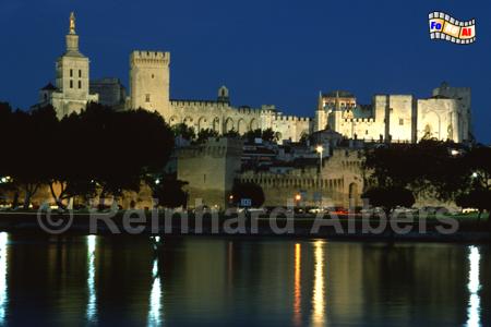 Avignon - Blick ber die Rhone auf den Papstpalast., Provence, Avignon, Rhne, Papstpalast, Palais des Papes