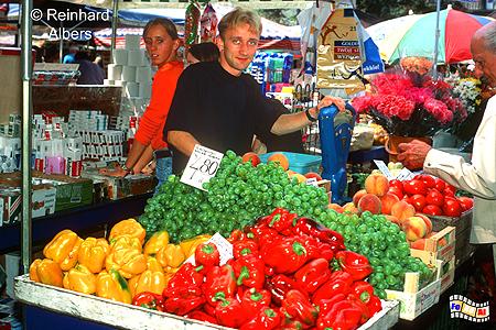 Wochenmarkt auf dem Rynek Kleparski, Polen, Polska, Krakau, Krakw, Rynek, Kleparski, Wochenmarkt, Markt
