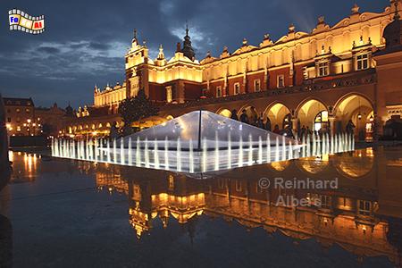 Tuchhallen (Sukiennce) am dem Hauptmarkt (Rynek Głowny), Polen, Polska, Krakau, Krakw, Fotos, Bilder,  Tuchhhallen, Sukiennice, Hauptmarkt, Rynek, Głowny