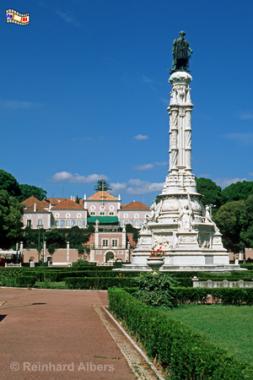 Praa Afonso de Albuquerque vor dem Palcio de Belm.
Die neomanuelinische Sule aus dem Jahr 1901 ist 24 m hoch und zeigt den Namensgeber des Platzes, den legendren Vizeknig von Indien., Lissabon, Belm, Afonso, Albuquerque, Praa