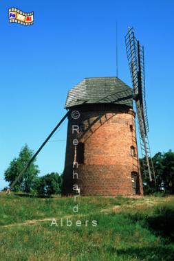 Freilichtmuseum Dziekanowice in Polen am Lednica-See., Windmhle, Polen, Dziekanowice, Lednica-See