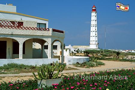 Ilha de Faro in der Algarve., Leuchtturm, Portugal, Algarve, Ilha de Farol, Faro