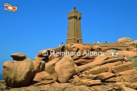 Ploumanach an der Kste des Granit rose in der Nordbretagne., Leuchtturm, Frankreich, Bretagne, Ploumanach, Granit Rose