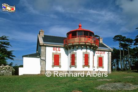 Der Leuchtturm von Beg Leger in der Bretagne beeindruckt durch seine auergewhnliche Form., Leuchtturm, Lighthouse, Phare, Frankreich, Bretagne, Beg Leger