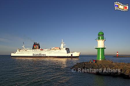 Warnem�nde, Westmole, Mecklenburg-Vorpommern., Leuchtturm, Lighthouse, Phare, Warnem�nde, Warnow, Mecklenburg, Albers, Foto, foreal,