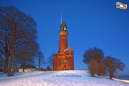 Kiel-Holtenau an der Einfahrt zum Nord-Ostsee-Kanal im Januar 2010., Leuchtturm, Lighthouse, Phare, Deutschland, Schleswig-Holstein, Nord-Ostsee Kanal, Kiel-Holtenau, Kiel, foreal, Albers, Foto,