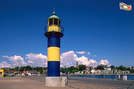 Alter Leuchtturm am Hafen von Eckernfrde, Leuchtturm, Deutschland, Schleswig-Holstein, Eckernfrde, Ostsee, Albers, Foto, foreal, Bucht, Hafen,