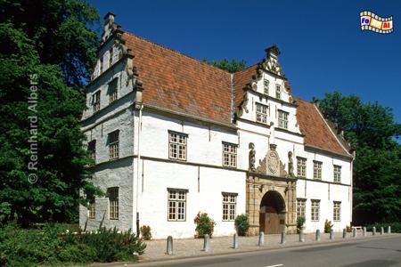 Huseum - Torhaus am Schlosspark, Schleswig-Holstein, Husum, Torhaus, Nordfriesland, Albers, Foto, foreal,