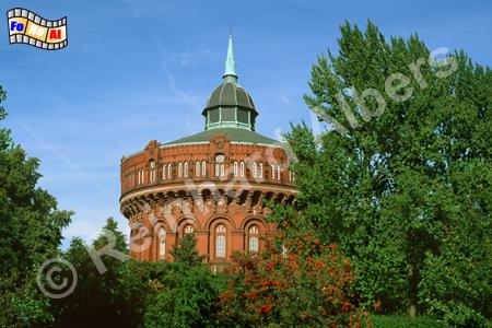 Der etwa 100 Jahre alte Wasserturm auf dem Ravensberg ist nicht mehr in Betrieb und wird mittlerweile als Kultur- und Veranstaltungszentrum genutzt., Kiel, Wasserturm, Ravensberg, Albers, Foto, foreal,