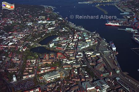 Kiel - Luftbild der Innenstadt, Kiel, Altstadt, Luftbild, F�rde, Albers, Foto, foreal,