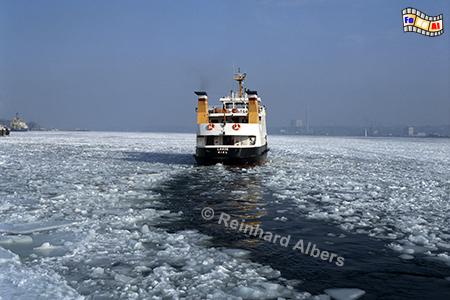 Kiel: F�rdedampfer im Winter, Kiel, F�rde, Eiswinter, Albers, Foto, foreal,