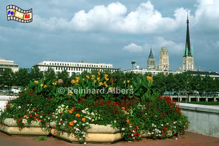 Rouen - Blick �ber die Seine auf die Innenstadt mit der Kathedrale, Normandie, Rouen, Seine, Kathedrale, Foto, Albers, foreal