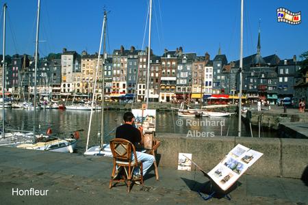 Honfleur - Le Vieux Bassin. der alte Hafen ist ein beliebtes Motiv bei Malern und K�nstlern., Normandie, Honfleur, Vieux, Bassin, Port, Albers, foreal, Foto