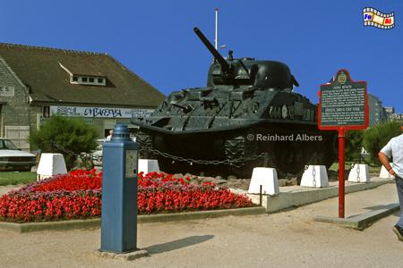 Courseulles-sur-Mer - Panzerdenkmal zur Erinnerung an die Alliierte Invasion im Juni 1944., Normandie, Courseulles, Invasion, Landung, Gaulle, Albers, foreal, Foto