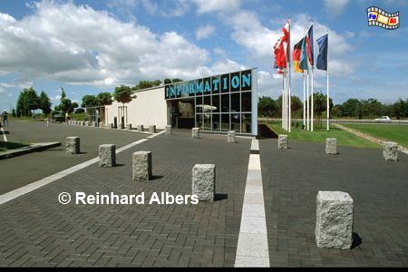La Cambe - Deutscher Soldatenfriedhof fr 21500 Gefallene im Juni 1944., Normandie, Cambe, Soldaten, Friedhof, Gedenksttte, Albers, foreal, Foto