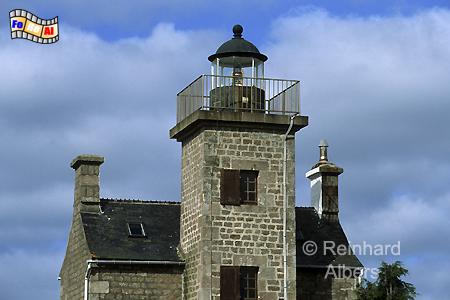 Barfleur - der zweite Leuchtturm liegt etwas Land einwrts., Normandie, Cotentin, Barfleur, Leuchtturm Albers, Foto, foreal