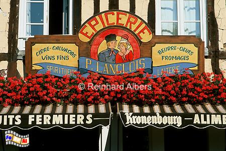 Beuvron-en-Auge schm�ckt sich mit der Auszeichnung eines der sch�nsten D�rfer Frankreichs zu sein., Normandie, Auge, Beuvron, Albers, Foto, foreal