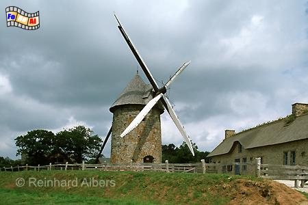 Moulin La Blauderie auf der Cotentin-Halbinsel, Normandie, Moulin, Mhle, Windmhle, Blauderie, Albers, foreal, Foto