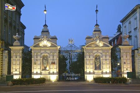 Universit�t Eingang, Polen, Warschau, Warszawa, Foto, foreal, Universit�t, Eingang, Krakowskie, Przedmieście