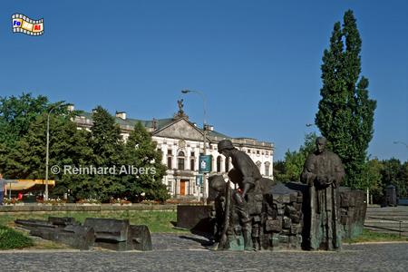 Denkmal zum Gedenken an den Warschauer Aufstand 1944.
Im Hintergrund der Pałac Krasińskich, Polen, Warschau, Warszawa, Foto, foreal, Aufstand, Denkmal