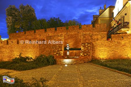 Denkmal f�r die Kinder im Warschauer Aufstand an der Stadtmauer, 