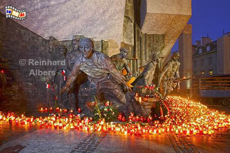 Jahrestag am Denkmal f�r den Beginn des Warschauer Aufstandes am 1. August 1944., Polen, Polska, Warschau, Warszawa, Aufstand 1944, Denkmal, Jahrestag, Foto, foreal, Albers