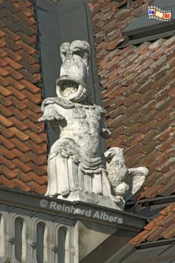 Dachfigur in der Krakowskie Przedmiescie, Polen, Warschau, Warszawa, Skulptur, Attika, Krakowskie, Przesmiescie, Foto, foreal