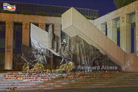 Denkmal zur Erinnerung an den Warschauer Aufstand von 1944, Polen, Polska, Warschau, Warszawa, Aufstand 1944, Denkmal, Jahrestag, Foto, foreal, Albers