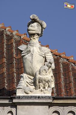 Dachfigur in der Krakowskie Przedmiescie, Polen, Warschau, Warszawa, Skulptur, Attika, Krakowskie, Przesmiescie, Foto, foreal