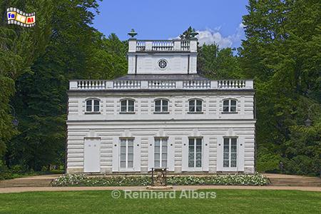 Weies Haus im Lazienki-Park, Polen, Polska, Warschau, Warszawa, Lazienki, Park, Weies Haus, Albers, Foto, foreal,