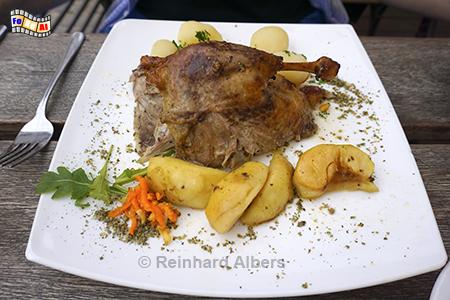 Polnische Ente mit Schmorpfeln, 