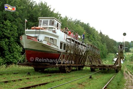 Transport der Schiffe auf Schienen an den Rollbergen (schiefen Ebenen) des Oberlandkanals., Polen, Polska, Oberland, Kanal, Albers, Rollberge, Ebene, Foto, foreal,