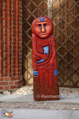 Olsztyn (Allenstein): Moderner Babenstein zur Erinnerung an entsprechende Kultfiguren der Pruzzen (Pru�en)., Polen, Allenstein, Olsztyn, Babenstein, Albers, Foto, foreal,