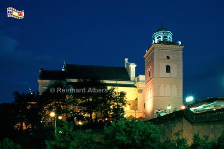 Warschau. Seitenansicht der Anna-Kirche mit separatem Glockenturm, Polen, Warschau, Foto, foreal, Schloss, Altstadt, Anna-Kirche, Reinhard, Albers