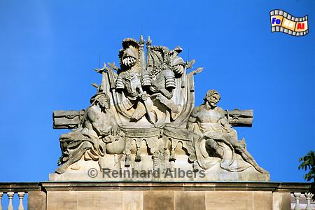 Fassasdendekoration an der Seitenfassade des Zeughauses., Berlin, Zeughaus, Barock,