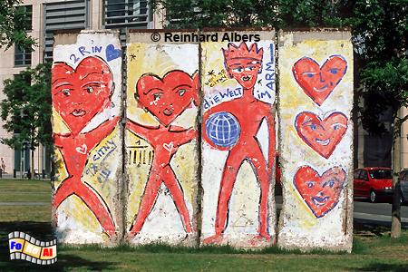 Reste der Berliner Mauer auf dem Leipziger Platz., Berlin, Mauer, Leipziger Platz
