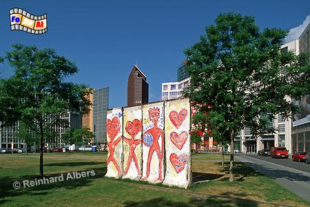 Reste der Berliner Mauer auf dem Leipziger Platz., Berlin, Mauer, Leipziger Platz