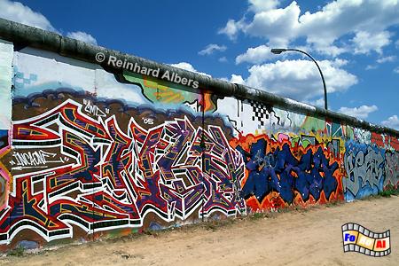 East Side Gallery - An der M�hlenstra�e befindet sich ein 1,3 km langer Rest der Mauer, der bunt bemalt ist., Berlin, Mauer, M�hlenstra�e, East, Side, Gallery