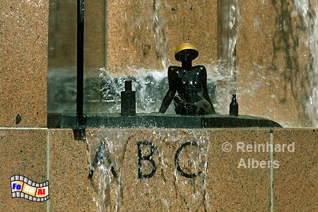 Detail am Weltkugelbrunnen beim Europacenter am Breitscheid-Platz., Berlin, Europa-Center, Breitscheid-Platz, Weltkugelbrunnen