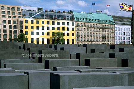 Gedenkst��te f�r die ermordeten Juden Europas s�dlich des Brandenburger Tores., Berlin, Gedenkst�tte, Holocaust, Stelen, Eisenmann
