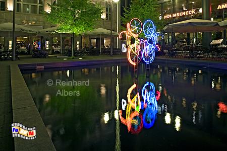 Neon-Installation am Potsdamer Platz, Berlin, Potsdamer, Platz, Albers, foreal, Foto