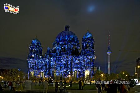Berliner Dom - bunt angestrahlt im Rahmen des Festival-of-Lights 2007, Berlin, Dom, Boumann, Albers, Foto, foreal, Festival-of-Lights