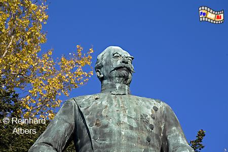 Denkmal f�r Albrecht von Roon (1803-79) am Gro�en Stern.
Roon war preu�ischer Kriegsminister und wurde 1873 zum Feldmarschall ernannt., Berlin, Roon, Denkmal, Gro�er Stern, Albers, Foto, foreal