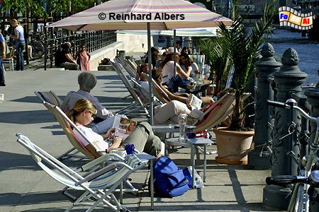 Am Spreeufer beim Dom-Aquaree, Berlin, Spree, Caf�, Freizeit