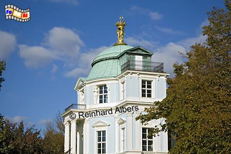 Belvedere im Schlosspark in Charlottenburg, 1789/90 nach einem Entwurf von Carl Gotthard Langhans., Berlin, Schloss, Charlottenburg, Park, Belvedere, Langhans, Albers, Foto, foreal