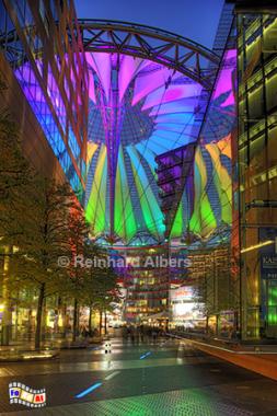 Zeltdach im Sonycenter, Berlin, Sony, Center, Zeltdach, Festival-of-Lights, Albers, Foto, foreal,