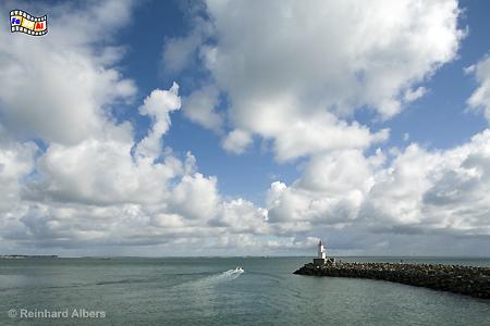 Mole bei der Hafeneinfahrt von Port Haliguen auf der Quiberon-Halbinsel, Frankreich, Bretagne, Quiberon, Haliguen, Port, Albers, Foto, foreal,