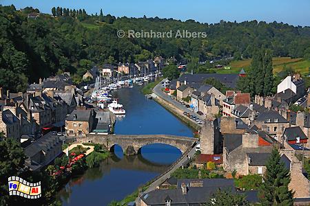 Dinan - Blick auf das Rancetal und die Unterstadt, Frankreich, Bretagne, Rance, Dinan, Albers, Foto, foreal,