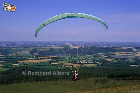 Paraglider am Menez Hom, Frankreich, Bretagne, Menez Hom, Paraglider, Albers, Foto, foreal,