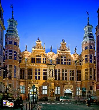 Blick auf das Groe Zeughaus von der Ulica Piwna (Jopengasse)., Polen, Danzig, Gdańsk, Rechtstadt, Zeughaus, Arsenal, Albers, Foto, foreal
